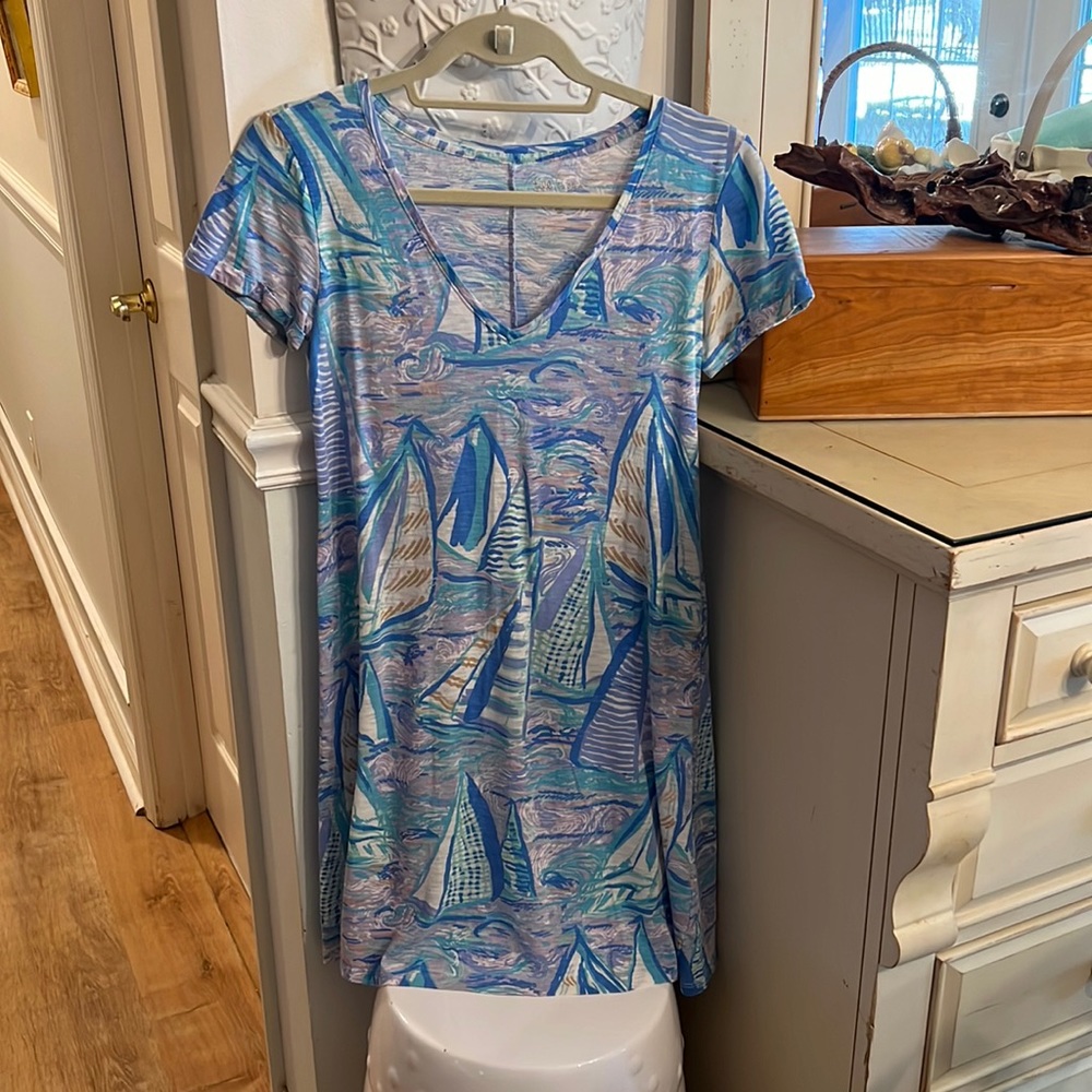 Lilly Pulitzer T-Shirt Dress EUC
